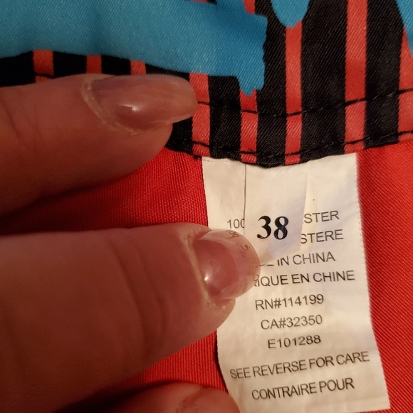 Quicksilver Men's Boardshort Swim Trunks - Picture 12 of 13